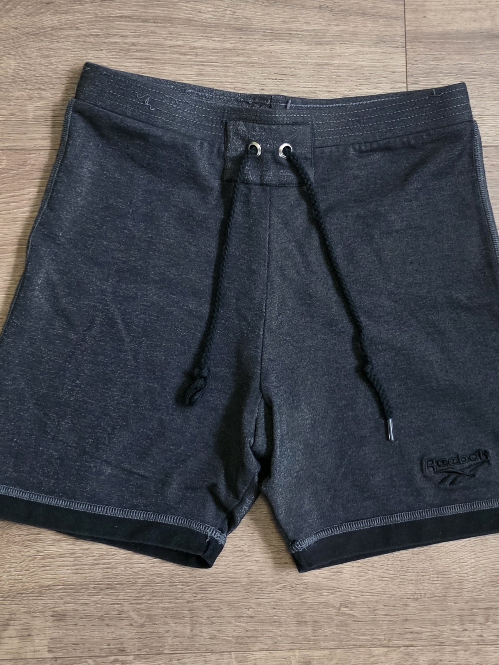 Reebok Women’s Charcoal Heather Biker Shorts Black Trim Size Large